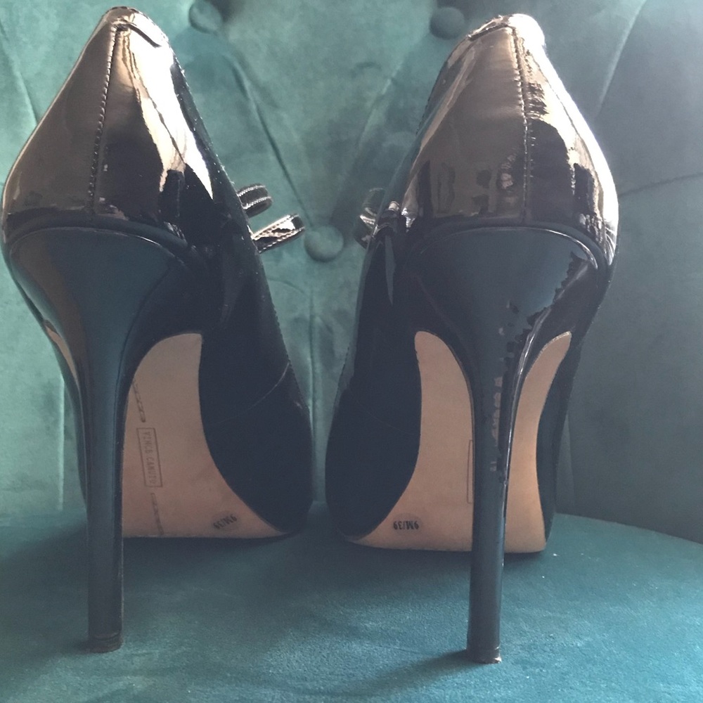 Vince Camuto T-Strap Black Patent Leather Heels